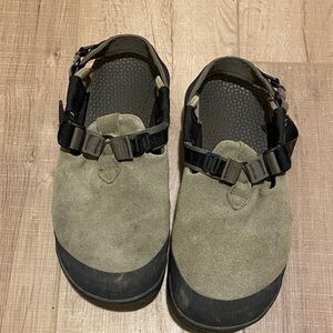 Bedrock mountain clog women’s size 10